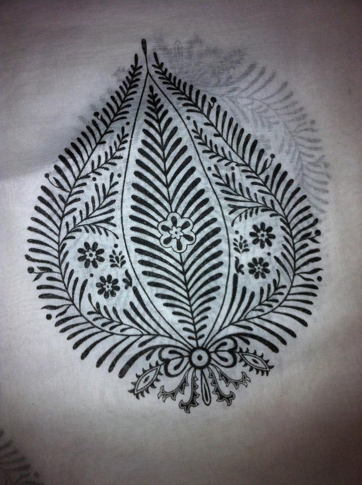 White with Black Leaf Sarong